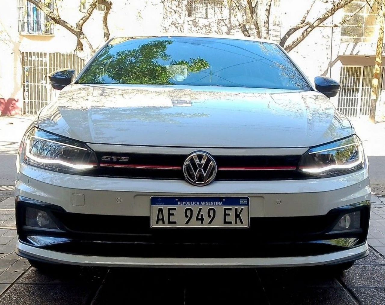 Volkswagen Polo Usado en Mendoza, deRuedas