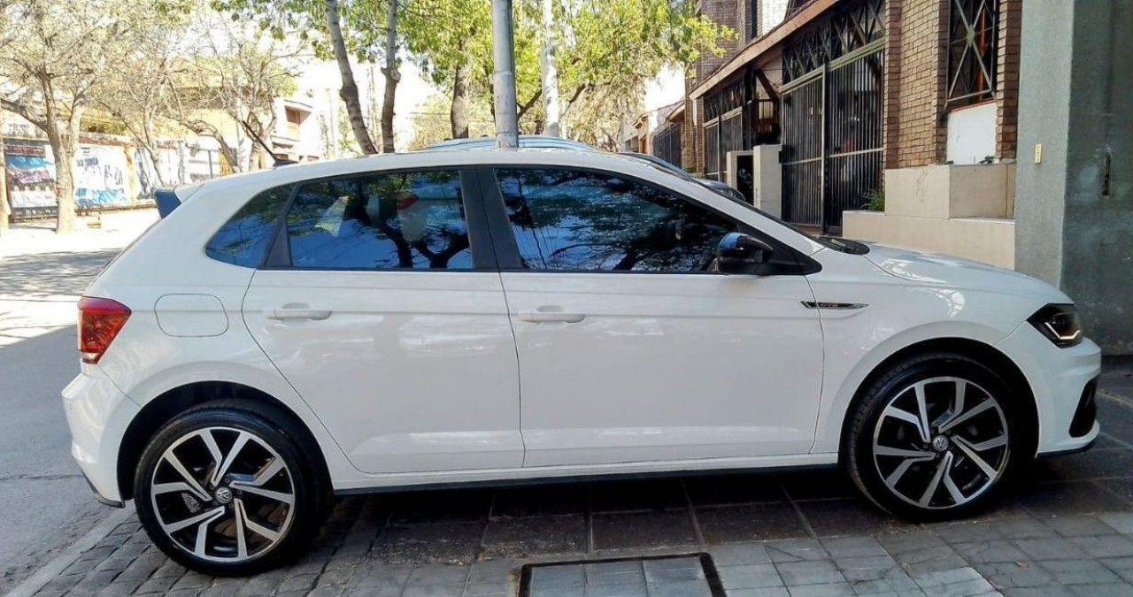 Volkswagen Polo Usado en Mendoza, deRuedas