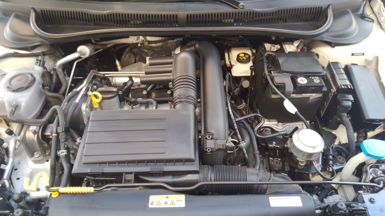 Volkswagen Polo Usado en Mendoza, deRuedas