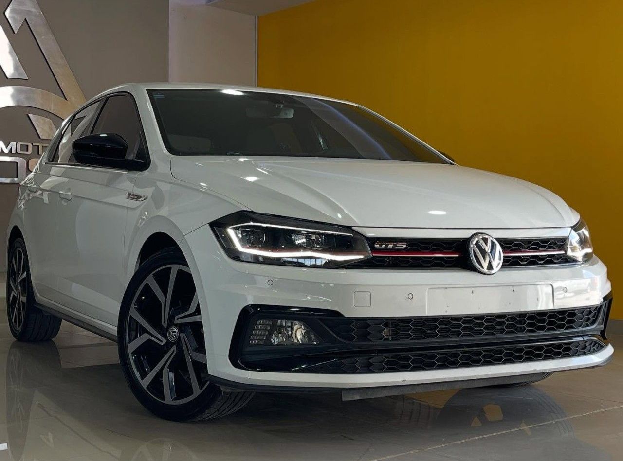 Volkswagen Polo Usado Financiado en San Juan, deRuedas