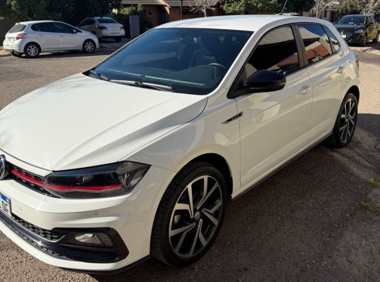 Volkswagen Polo Usado en Mendoza, deRuedas