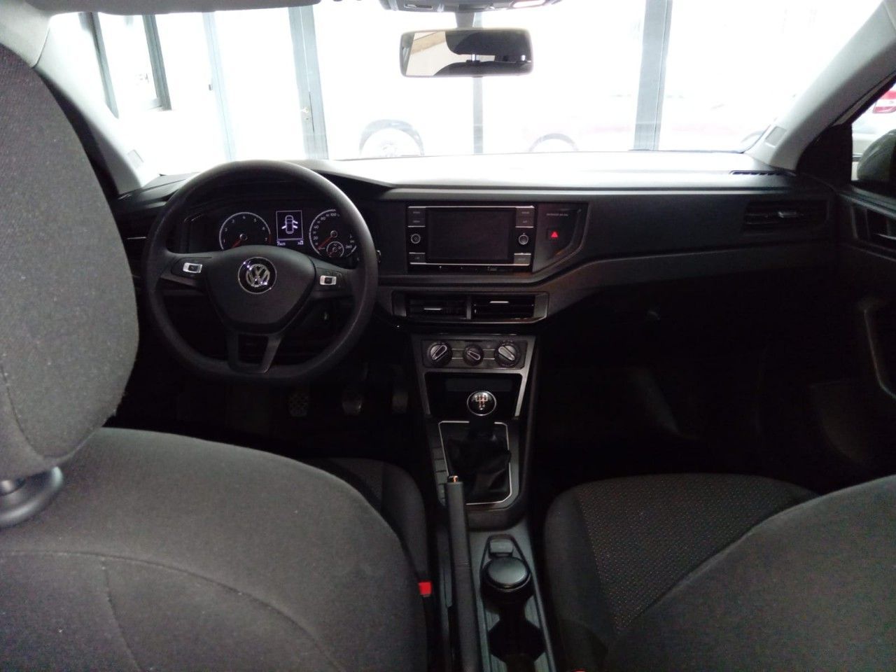 Volkswagen Polo Usado en San Juan, deRuedas