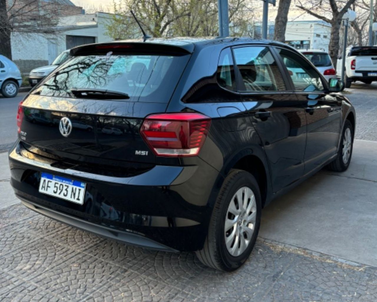Volkswagen Polo Usado Financiado en Mendoza, deRuedas