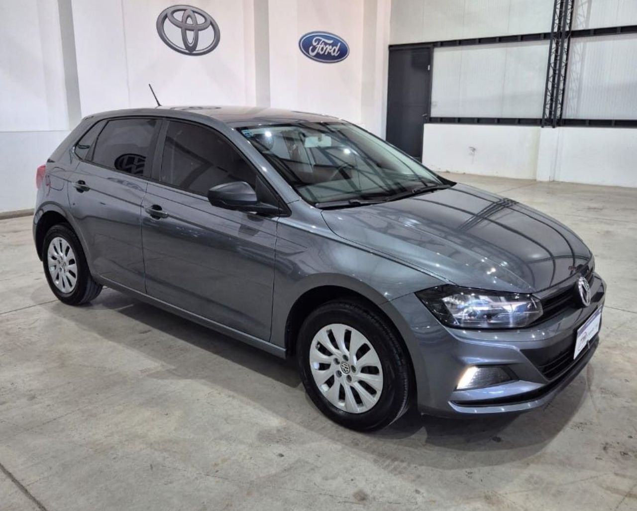 Volkswagen Polo Usado en Mendoza, deRuedas