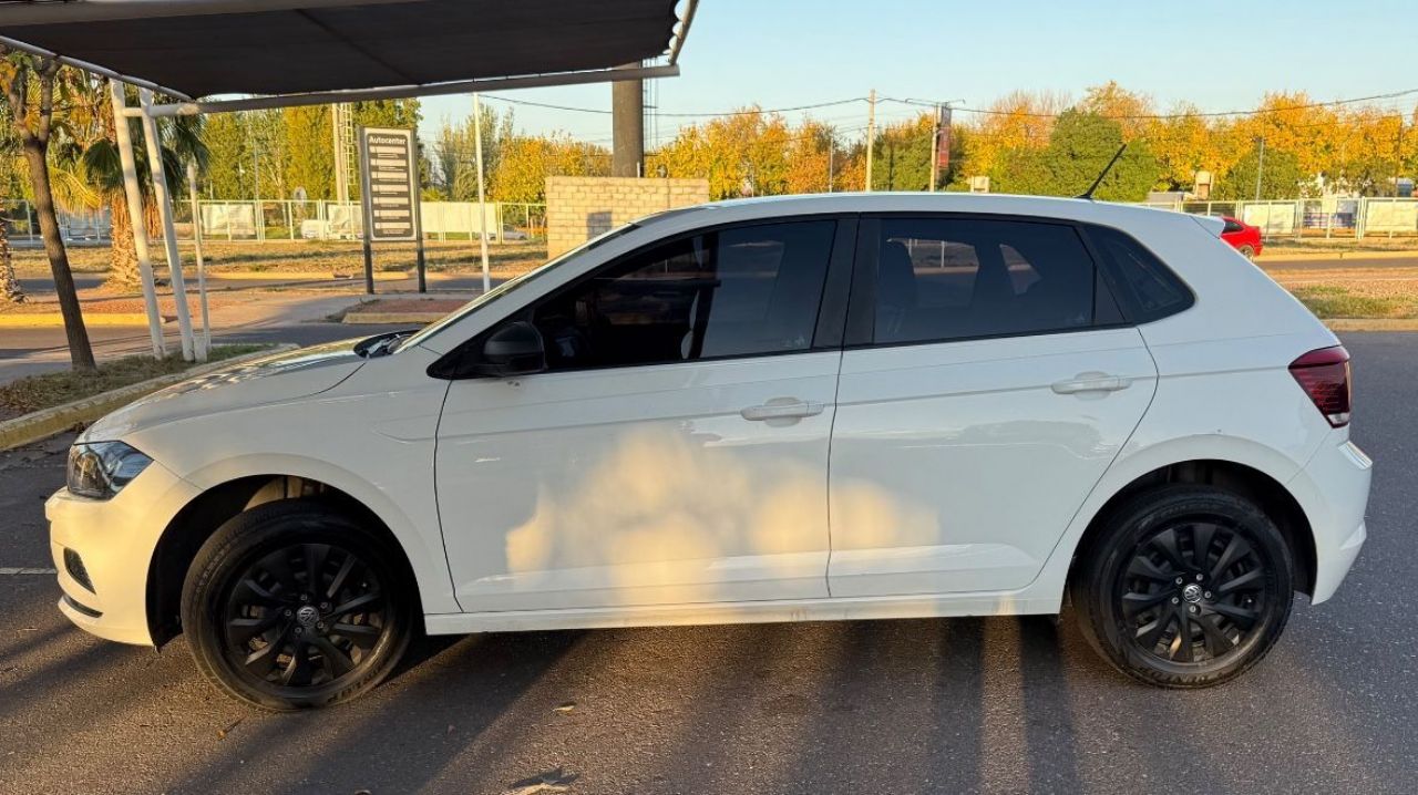 Volkswagen Polo Usado en Mendoza, deRuedas