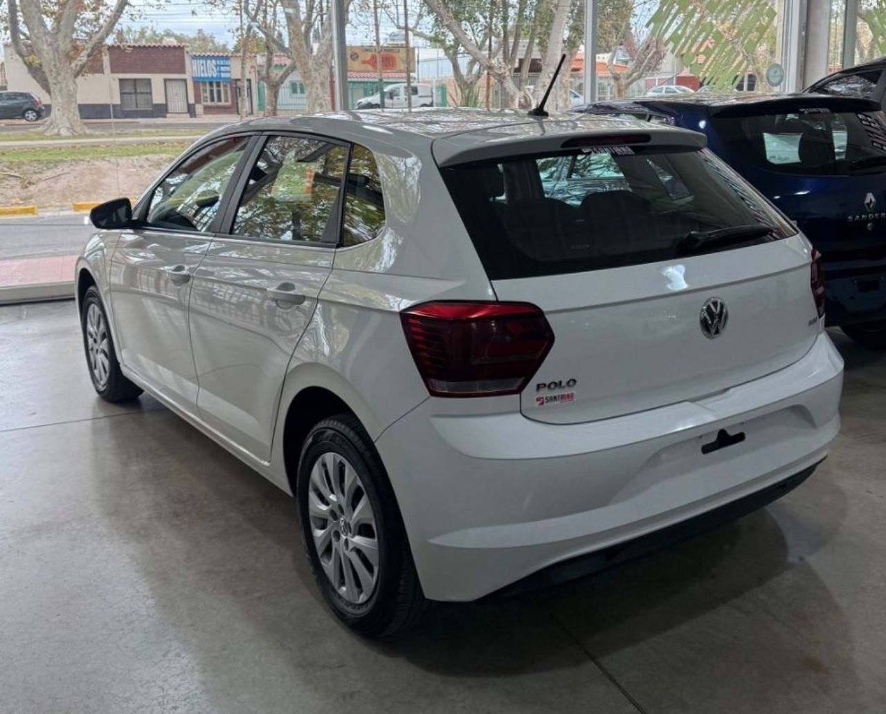 Volkswagen Polo Usado Financiado en Mendoza, deRuedas