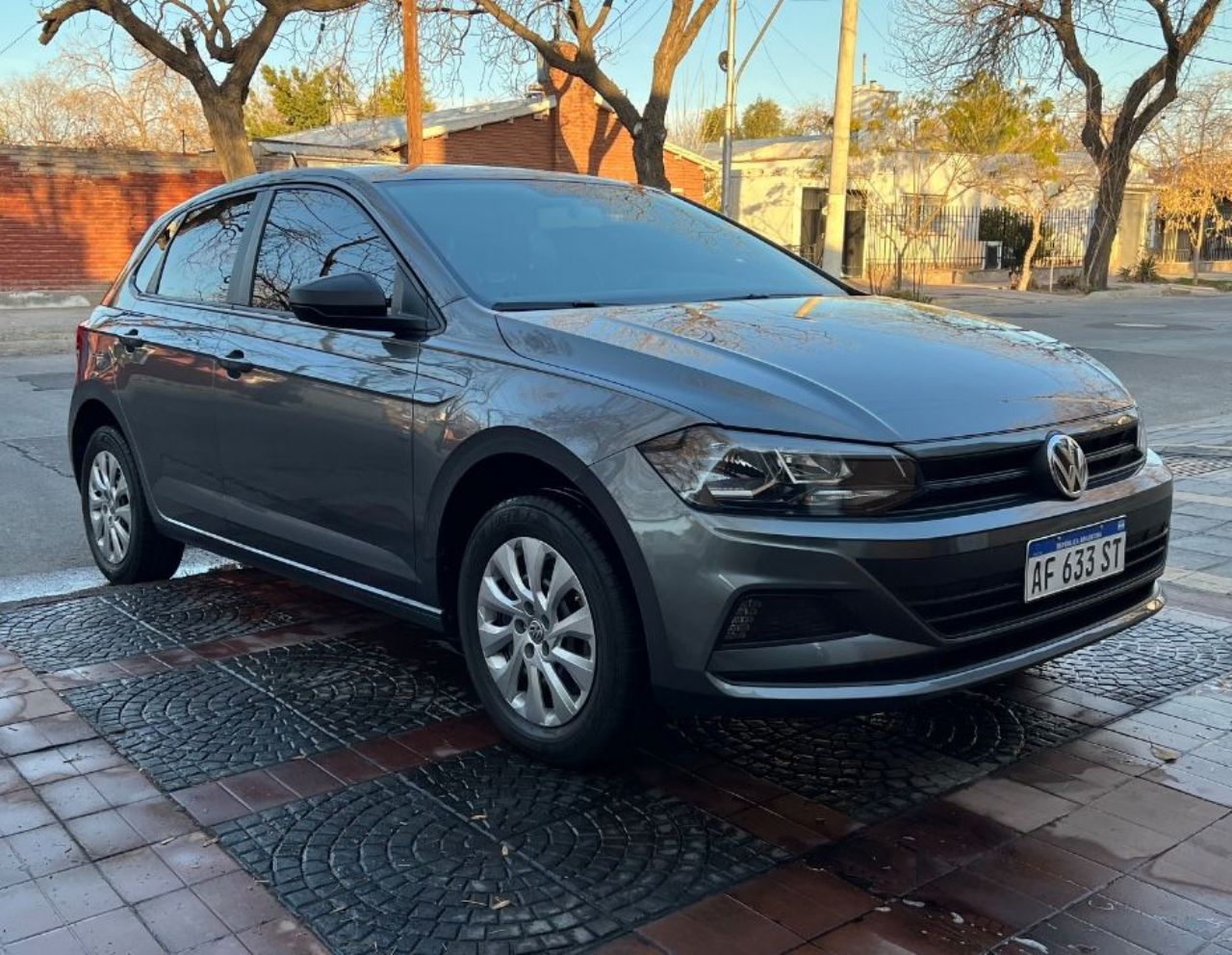 Volkswagen Polo Usado en Mendoza, deRuedas