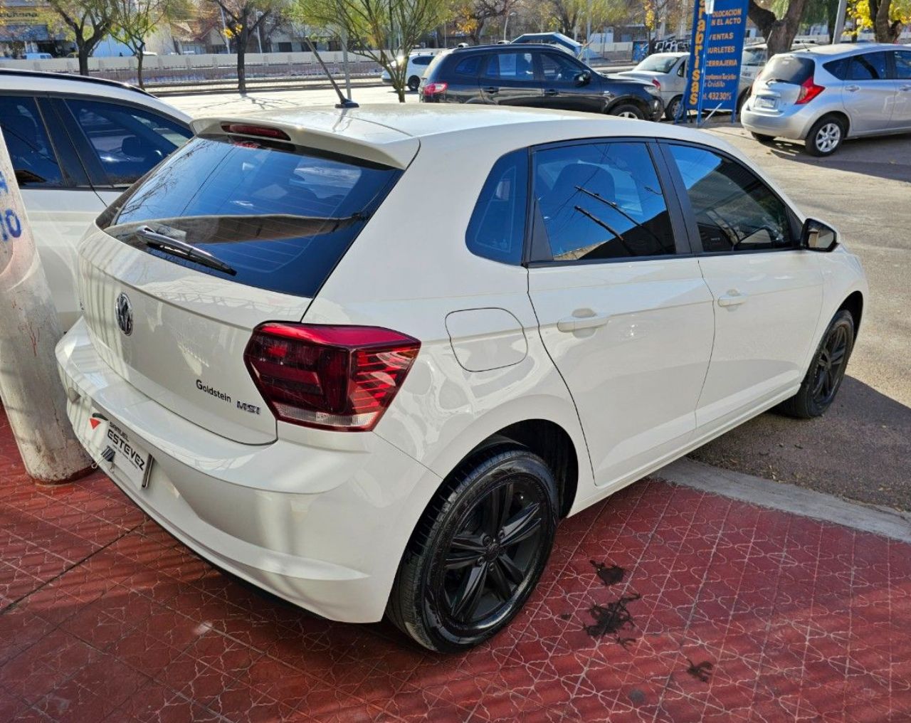 Volkswagen Polo Usado Financiado en Mendoza, deRuedas