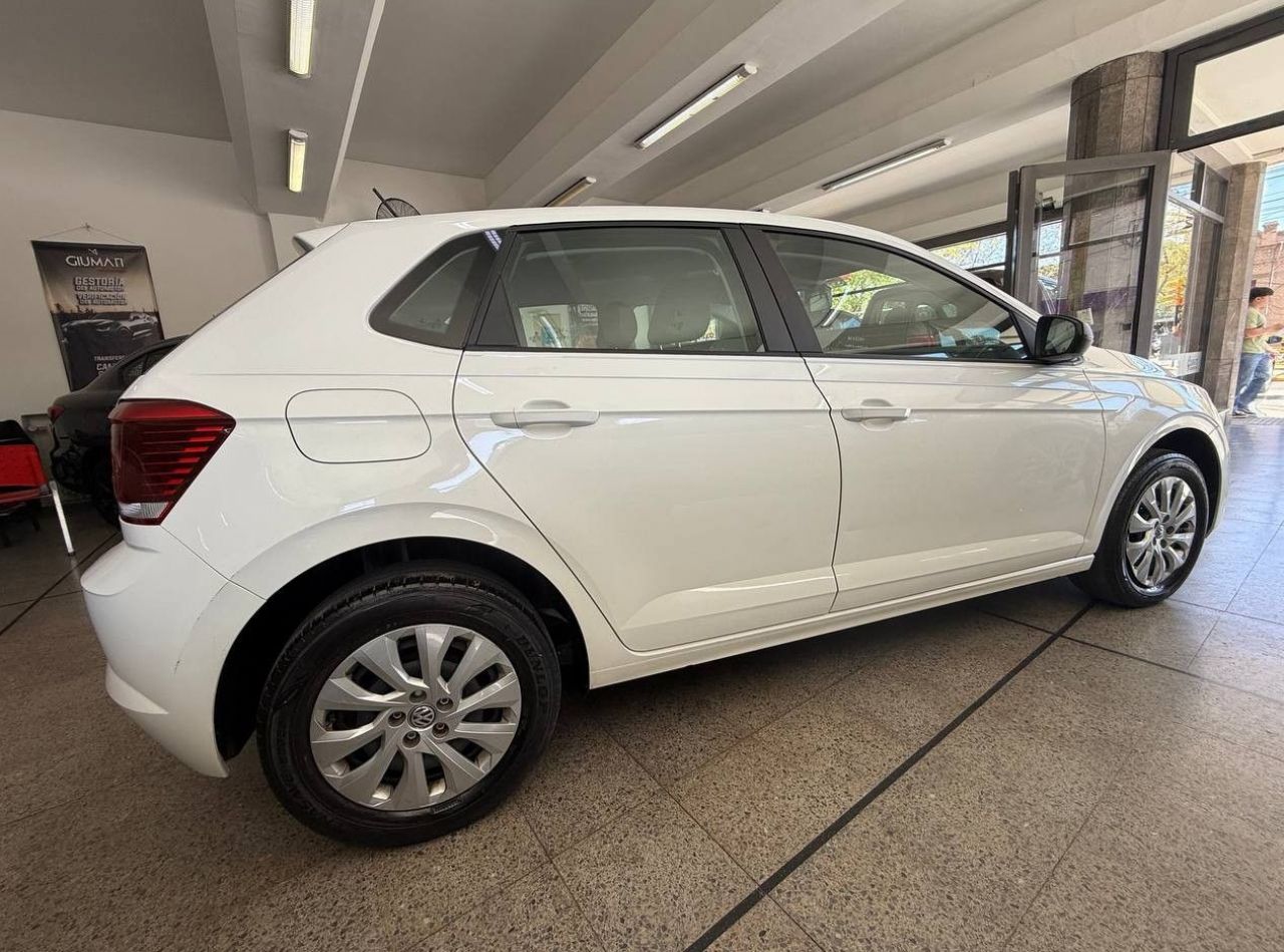 Volkswagen Polo Usado Financiado en Mendoza, deRuedas
