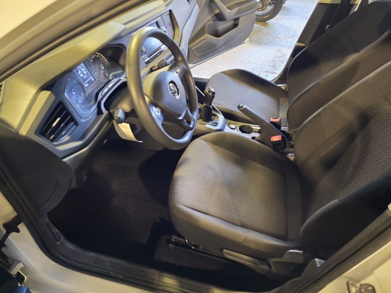 Volkswagen Polo Usado Financiado en Mendoza, deRuedas