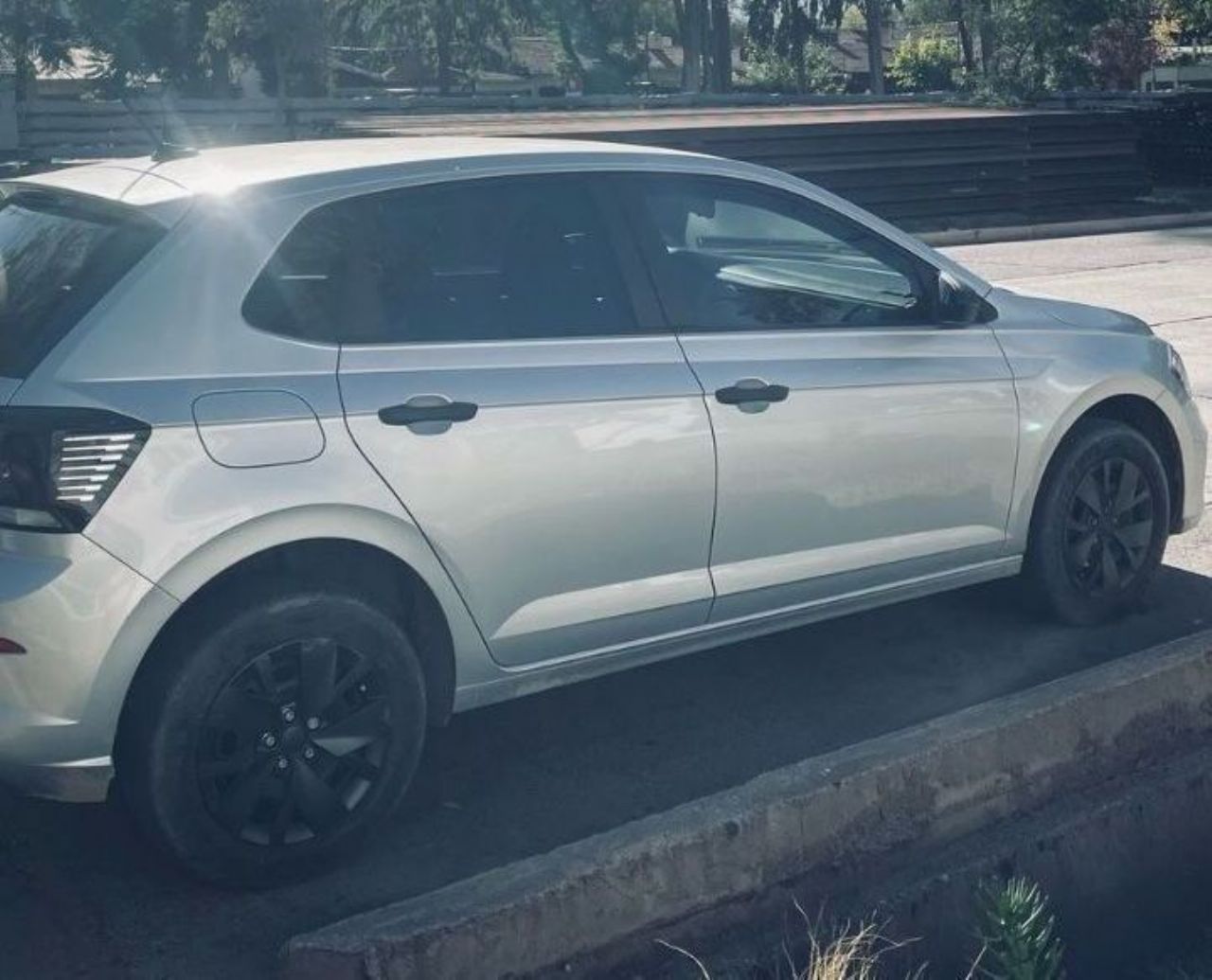 Volkswagen Polo Usado en Mendoza, deRuedas