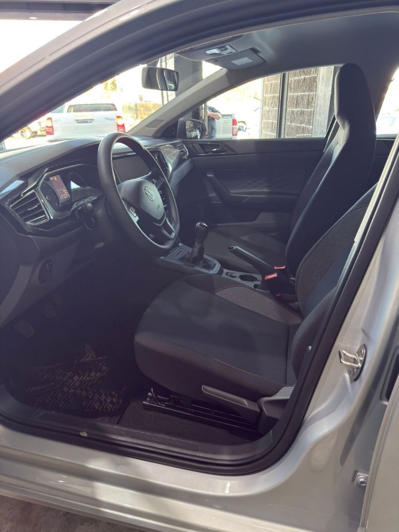 Volkswagen Polo Nuevo en Mendoza, deRuedas
