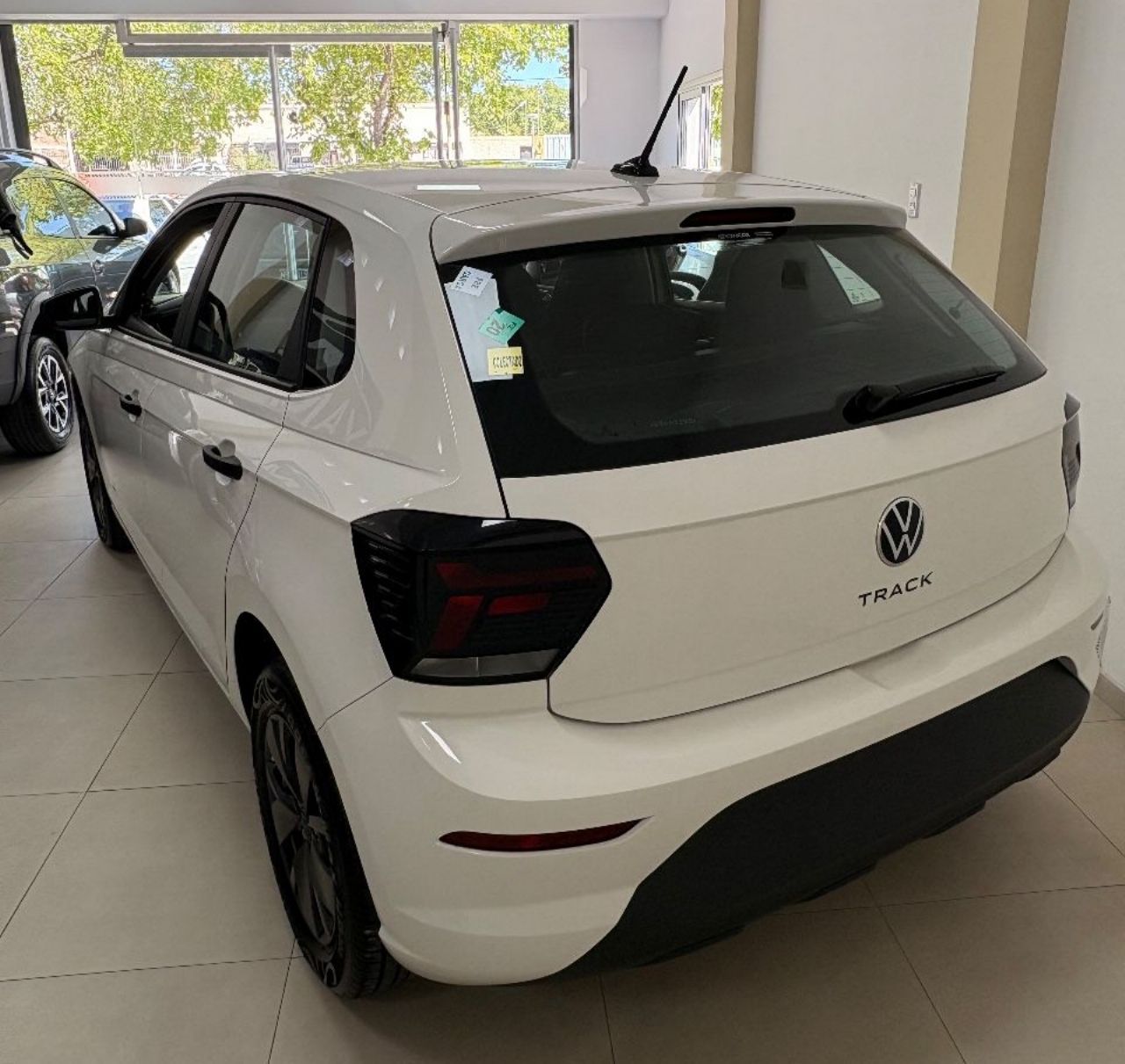 Volkswagen Polo Usado Financiado en Mendoza, deRuedas