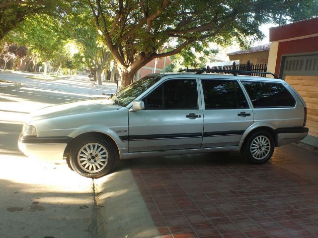 Volkswagen Quantum Usado en Mendoza, deRuedas