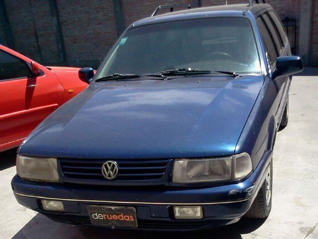 Volkswagen Quantum Usado en Mendoza, deRuedas