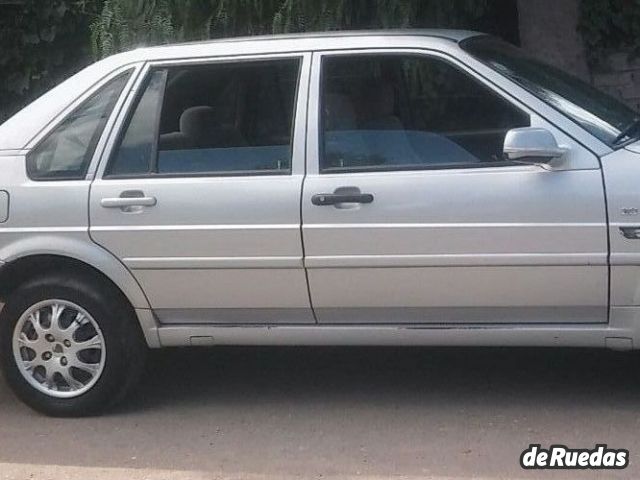 Volkswagen Santana Usado en Mendoza, deRuedas