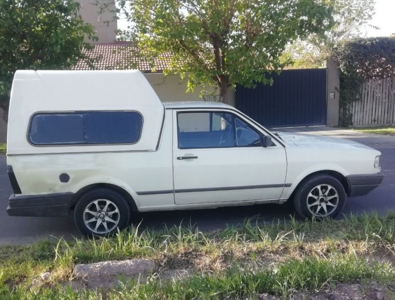 Volkswagen Saveiro Usada en Mendoza, deRuedas