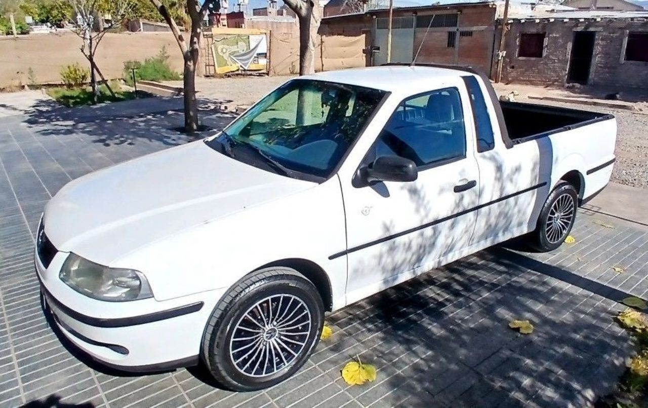 Volkswagen Saveiro Usada en Mendoza, deRuedas
