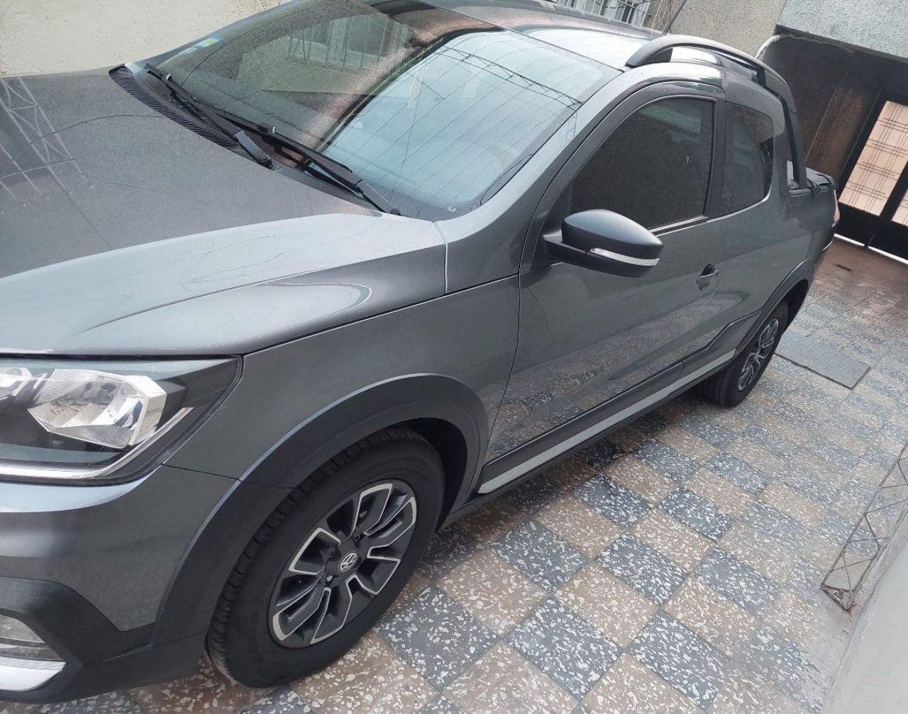 Volkswagen Saveiro Usada en Mendoza, deRuedas