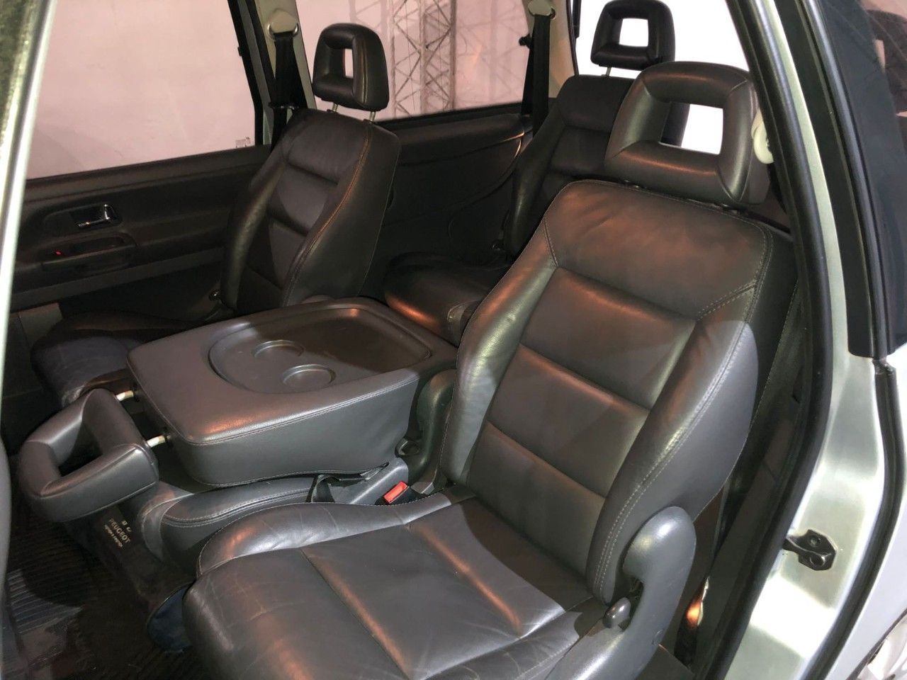 Volkswagen Sharan Usado en Córdoba, deRuedas