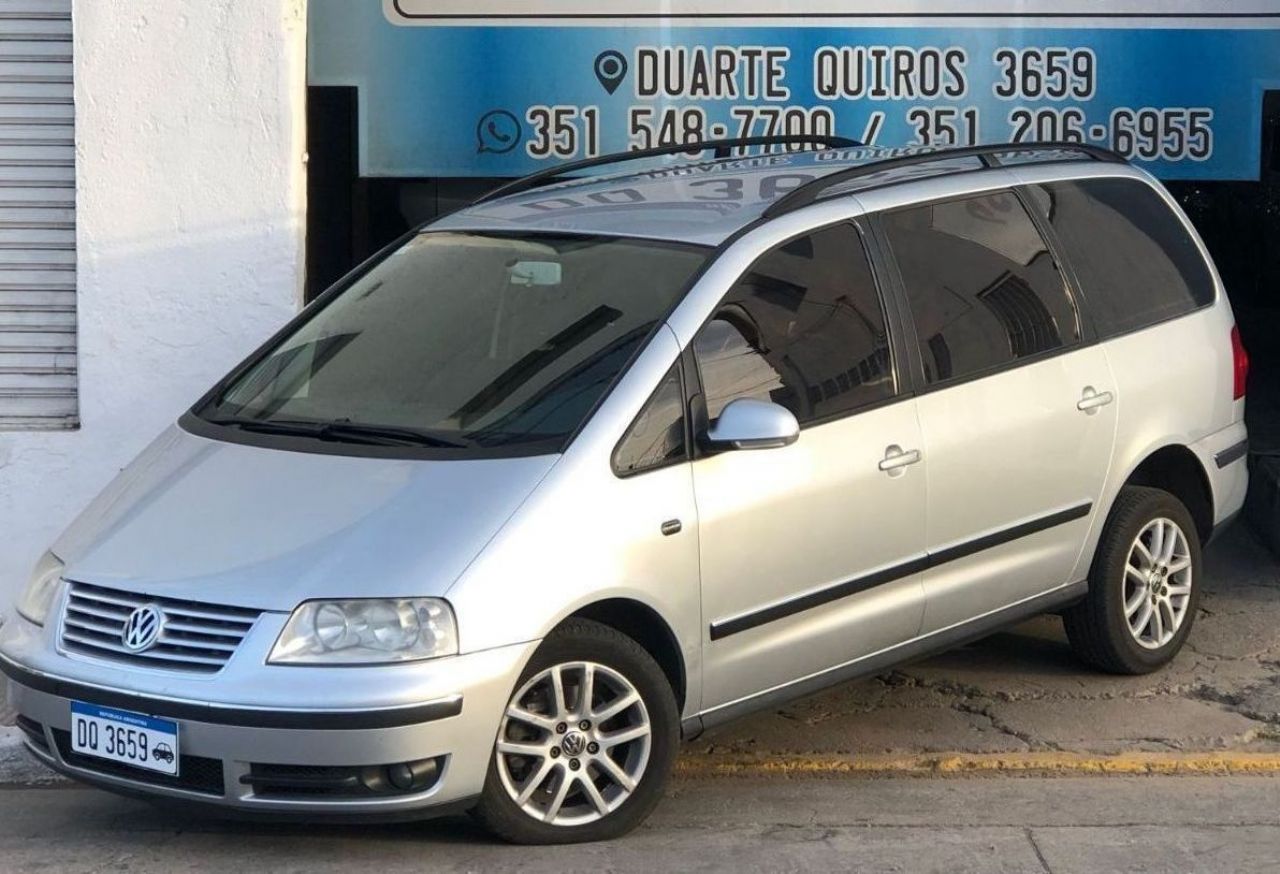 Volkswagen Sharan Usado en Córdoba, deRuedas