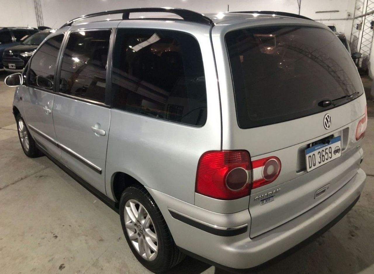 Volkswagen Sharan Usado en Córdoba, deRuedas