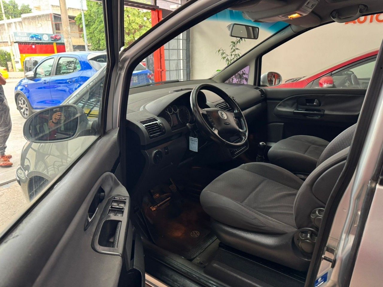 Volkswagen Sharan Usado en Córdoba, deRuedas