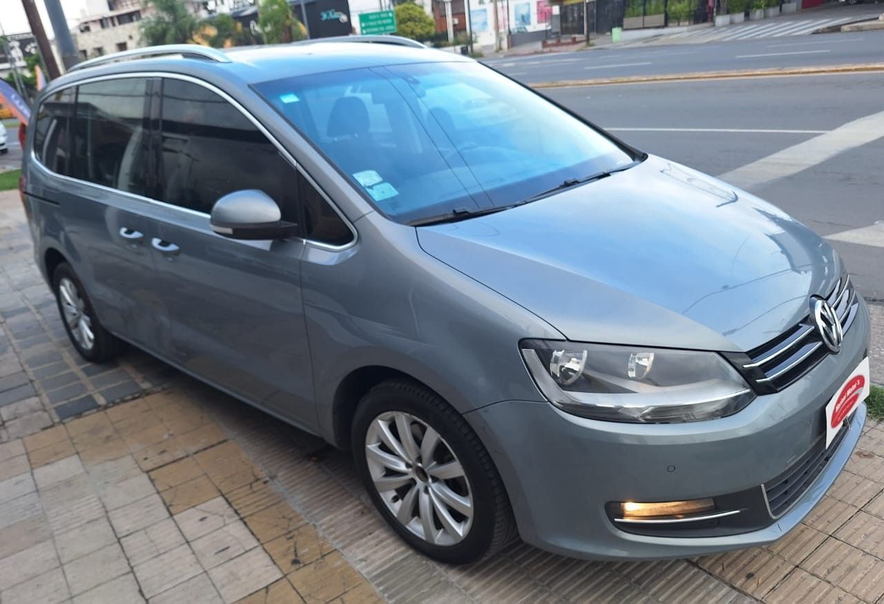 Volkswagen Sharan Usado en Córdoba, deRuedas