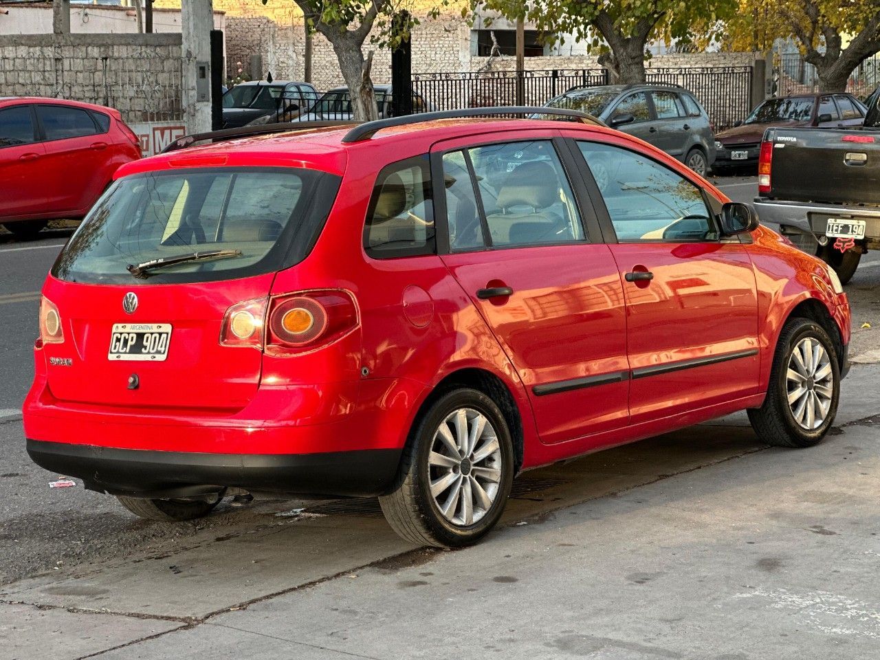 Volkswagen Suran Usado en San Juan, deRuedas
