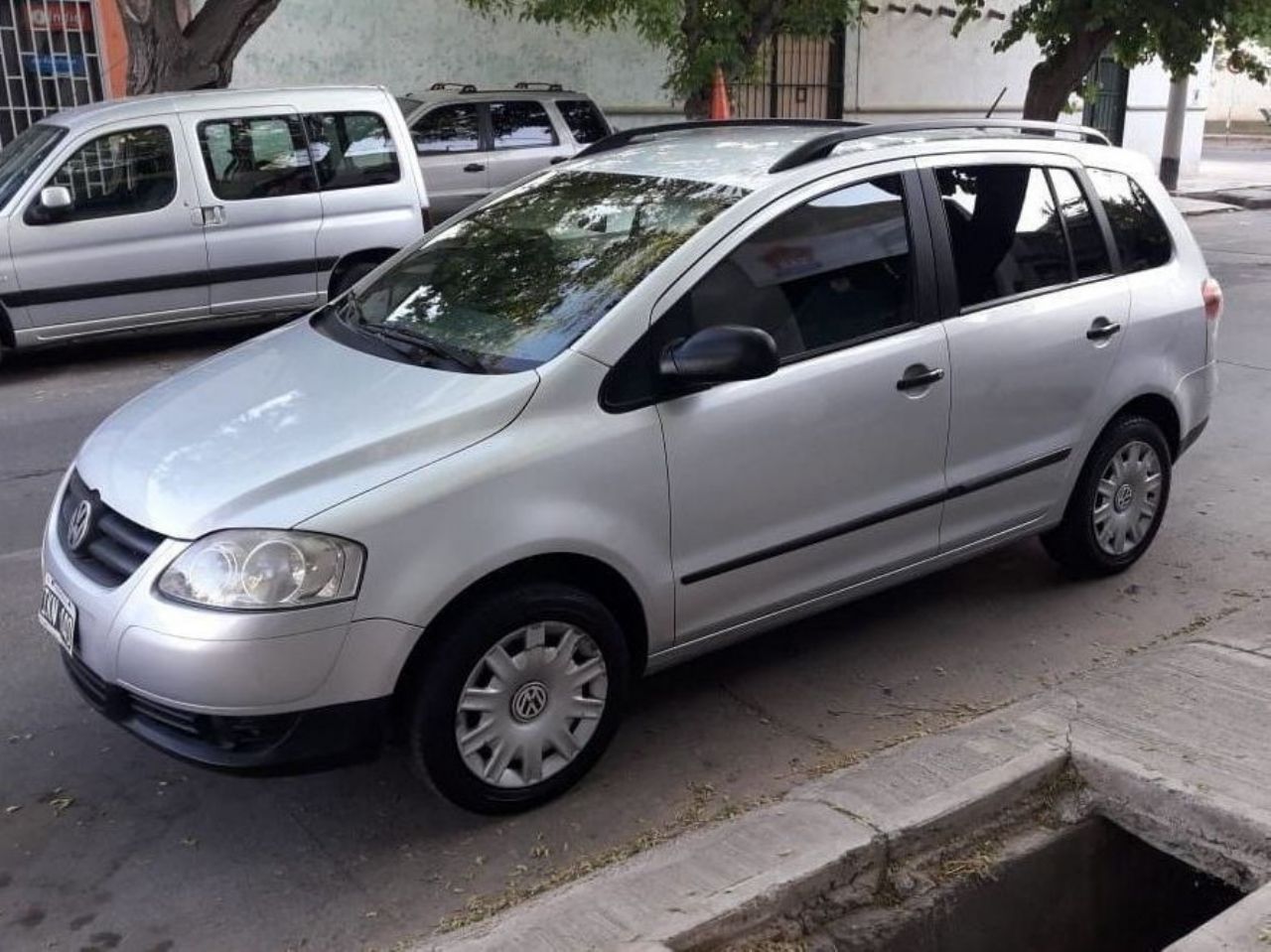 Volkswagen Suran Usado en Mendoza, deRuedas