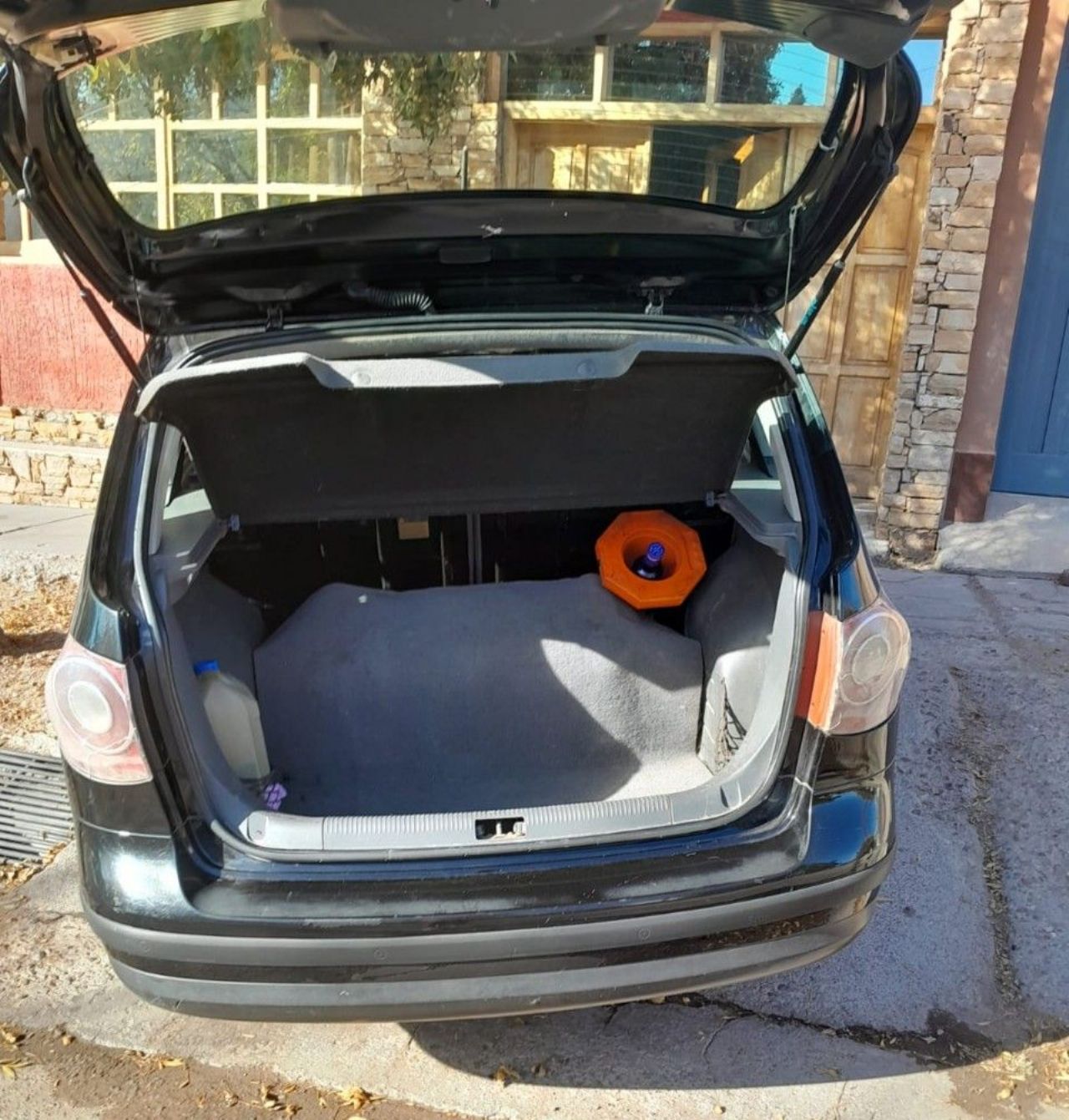 Volkswagen Suran Usado en Mendoza, deRuedas