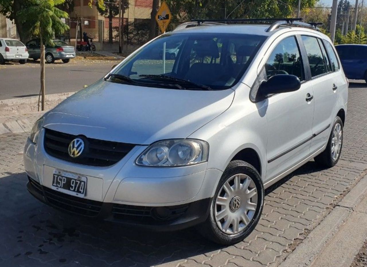 Volkswagen Suran Usado en Mendoza, deRuedas