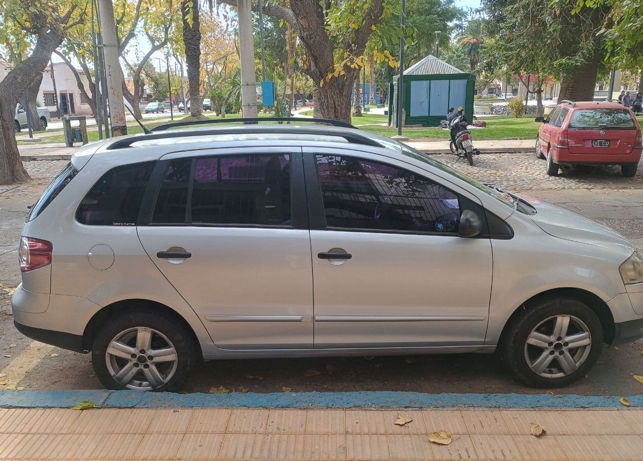 Volkswagen Suran Usado en Mendoza, deRuedas