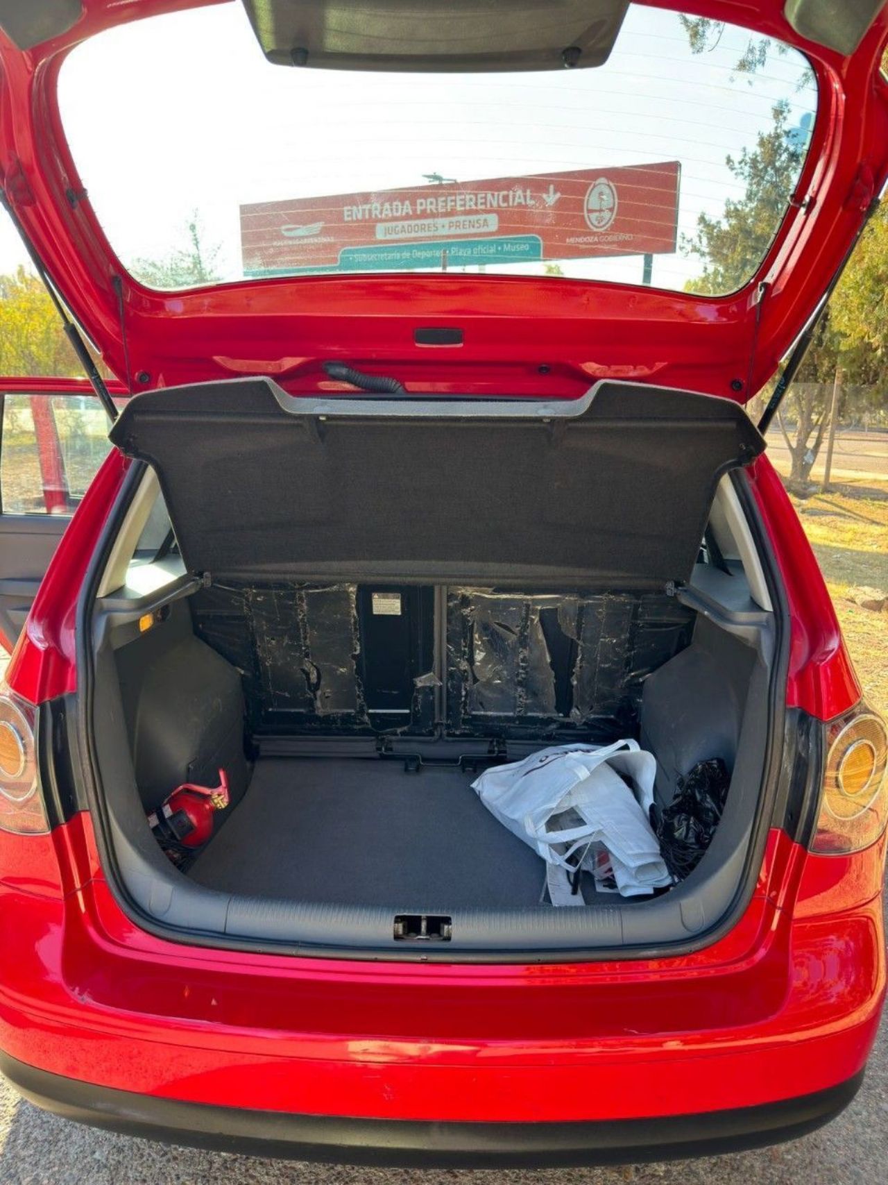 Volkswagen Suran Usado en Mendoza, deRuedas