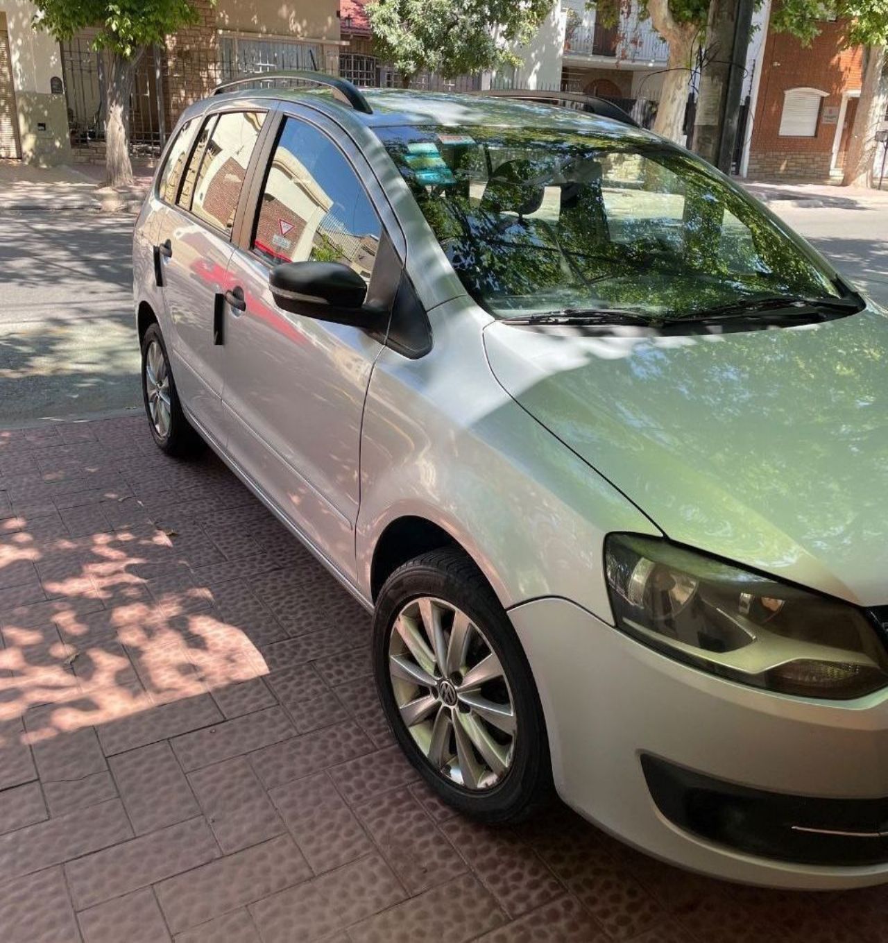 Volkswagen Suran Usado en Mendoza, deRuedas