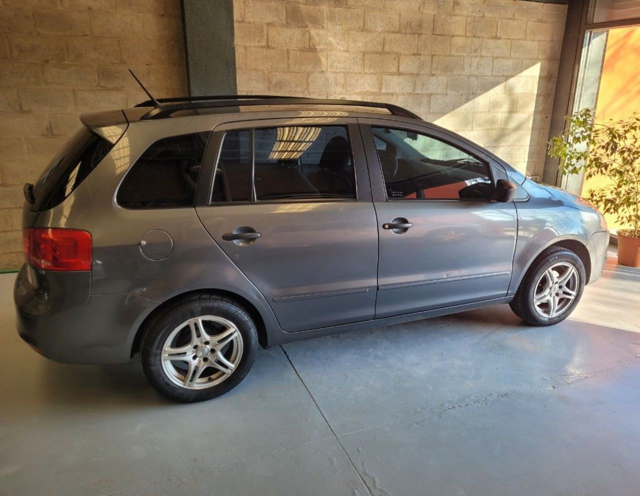 Volkswagen Suran Usado en Mendoza, deRuedas