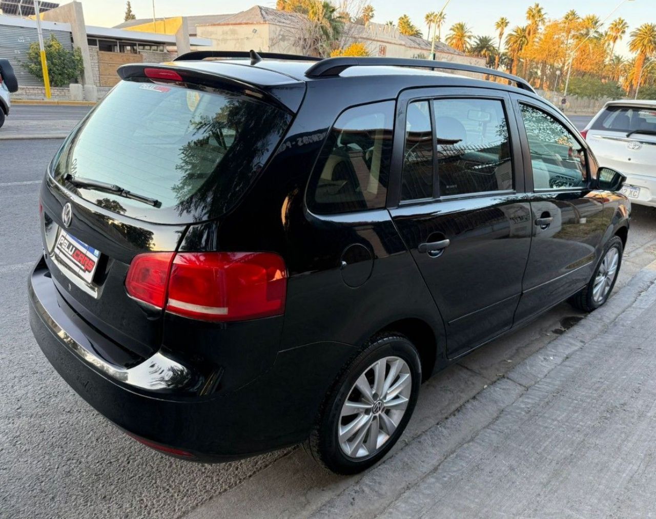 Volkswagen Suran Usado Financiado en San Juan, deRuedas
