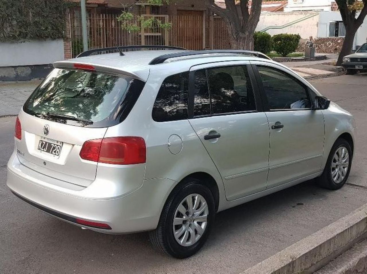 Volkswagen Suran Usado en Mendoza, deRuedas