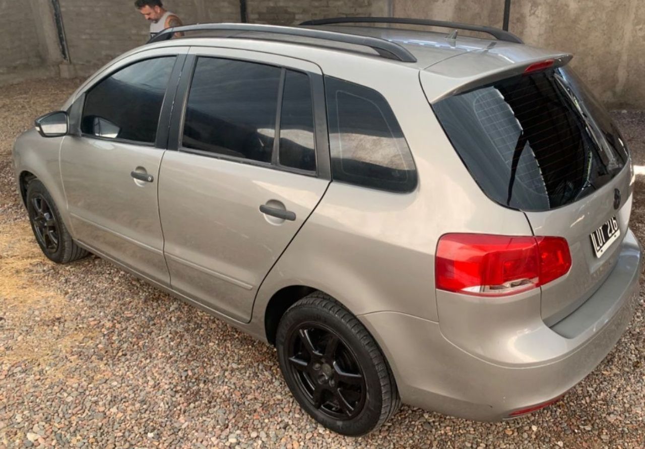 Volkswagen Suran Usado en Mendoza, deRuedas