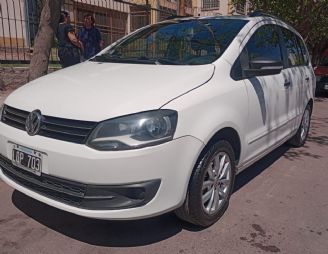 Volkswagen Suran Usado en Mendoza Financiado