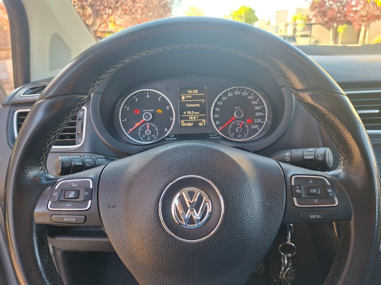 Volkswagen Suran Usado en Mendoza, deRuedas