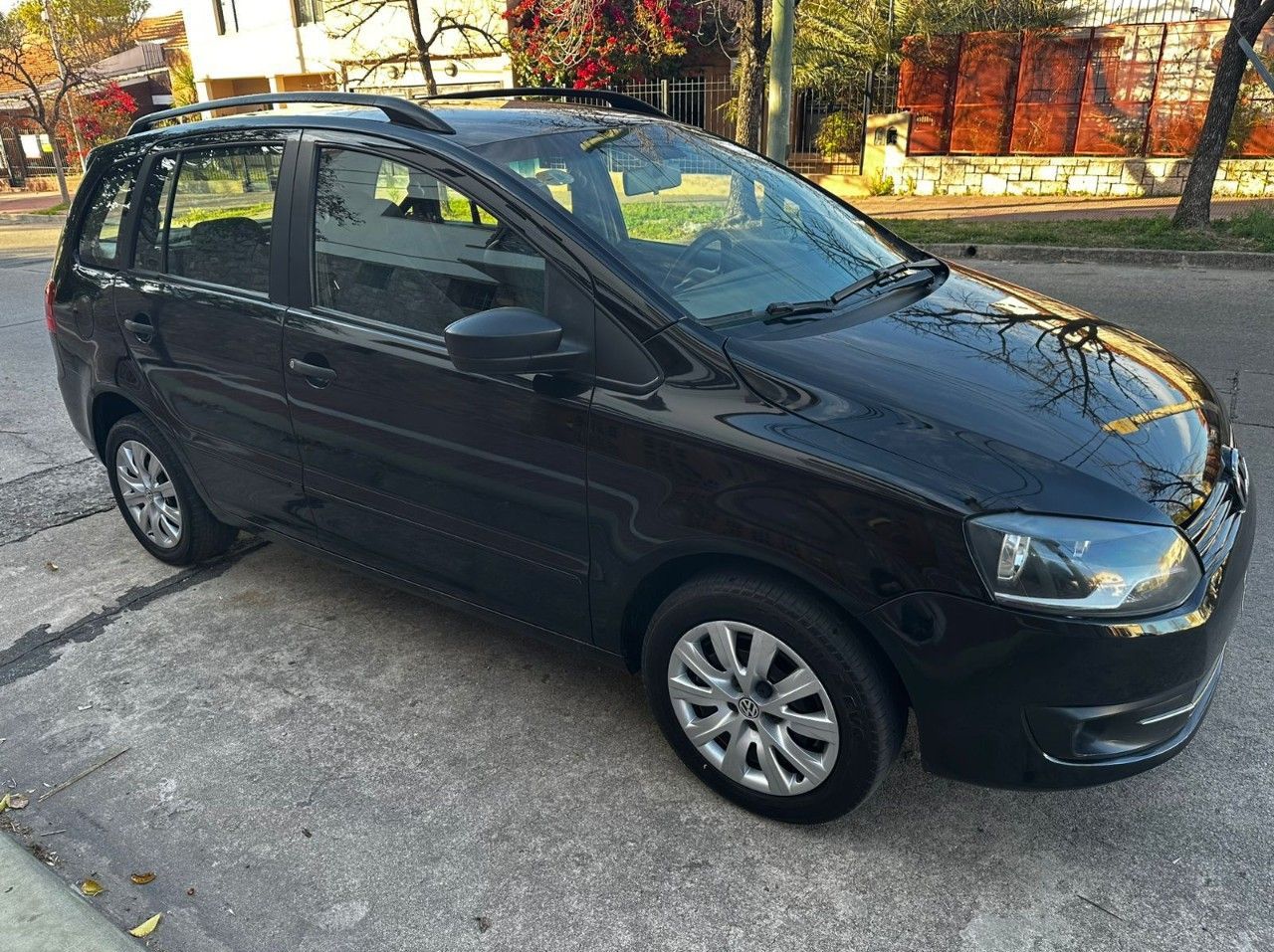 Volkswagen Suran Usado Financiado en Córdoba, deRuedas