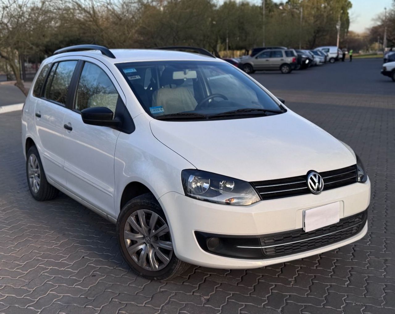 Volkswagen Suran Usado en Mendoza, deRuedas