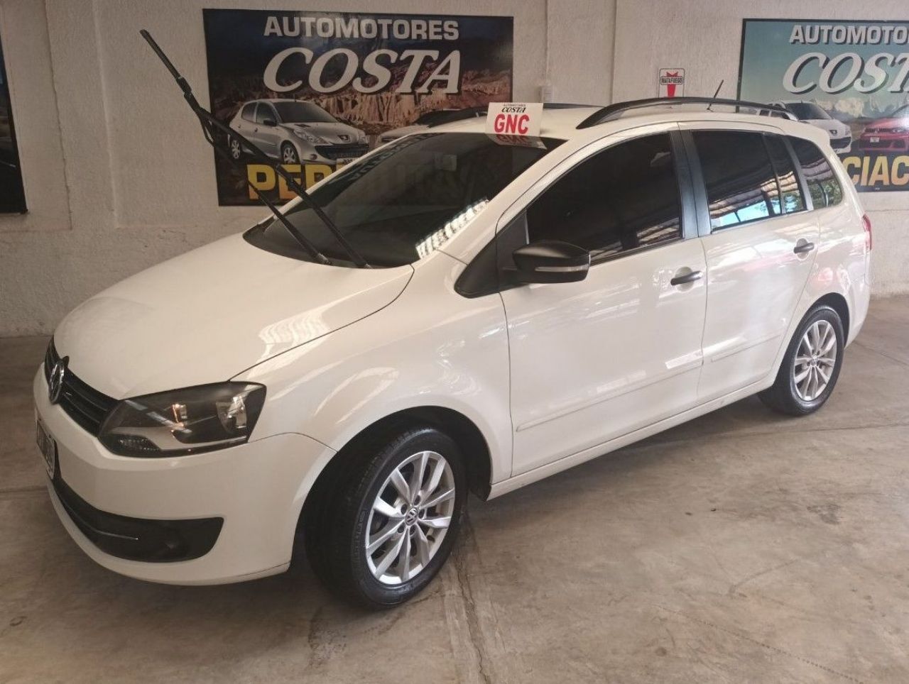 Volkswagen Suran Usado en Mendoza, deRuedas