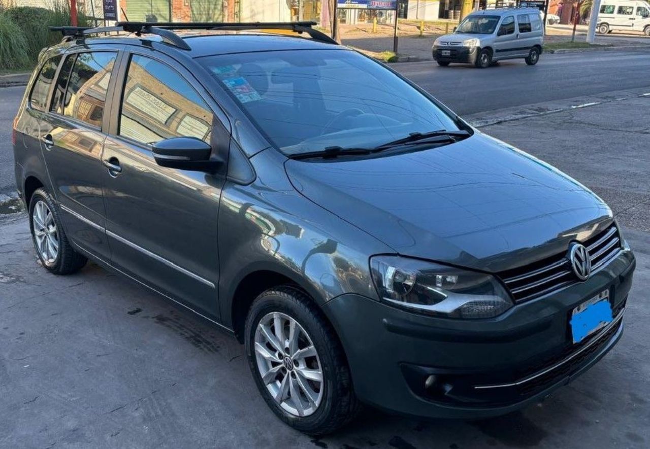 Volkswagen Suran Usado en Buenos Aires, deRuedas