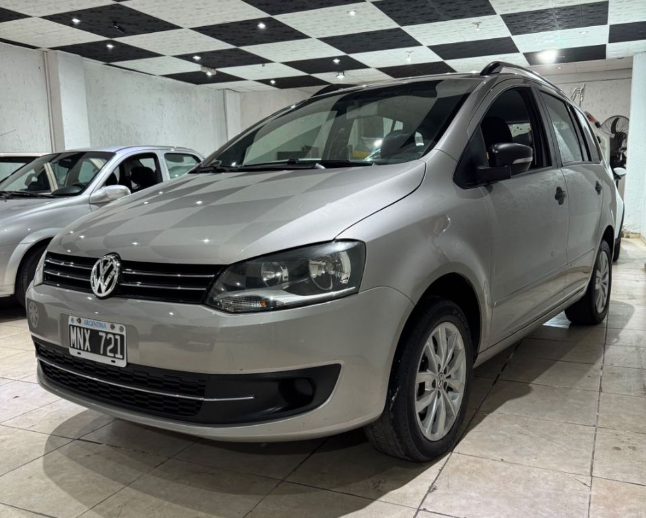 Volkswagen Suran Usado en Mendoza, deRuedas