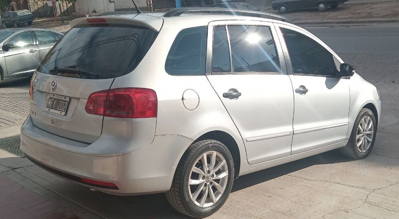 Volkswagen Suran Usado en Mendoza, deRuedas