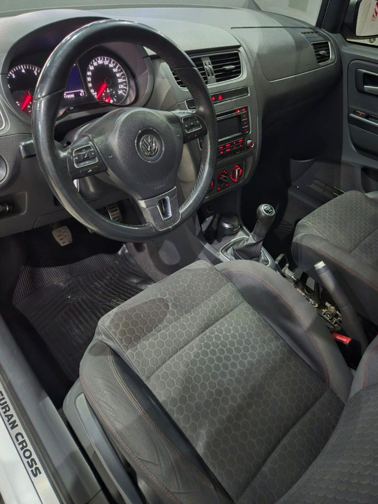 Volkswagen Suran Usado en Mendoza, deRuedas