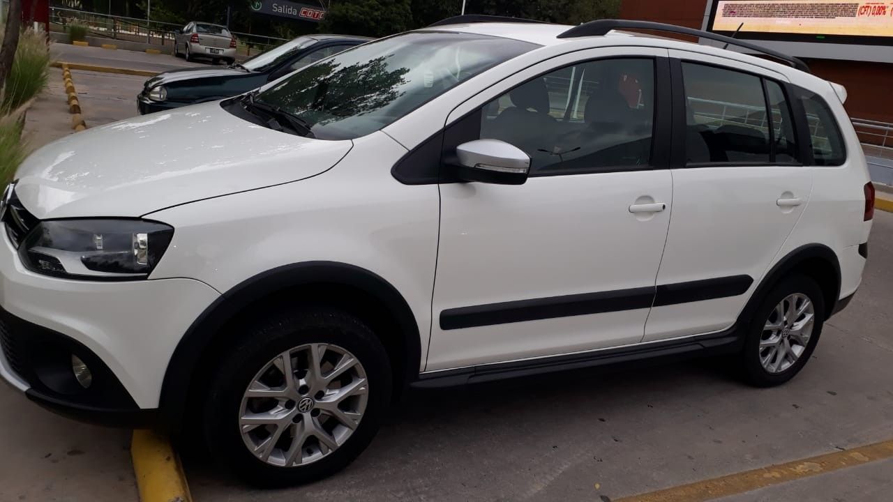 Volkswagen Suran Usado en Mendoza, deRuedas