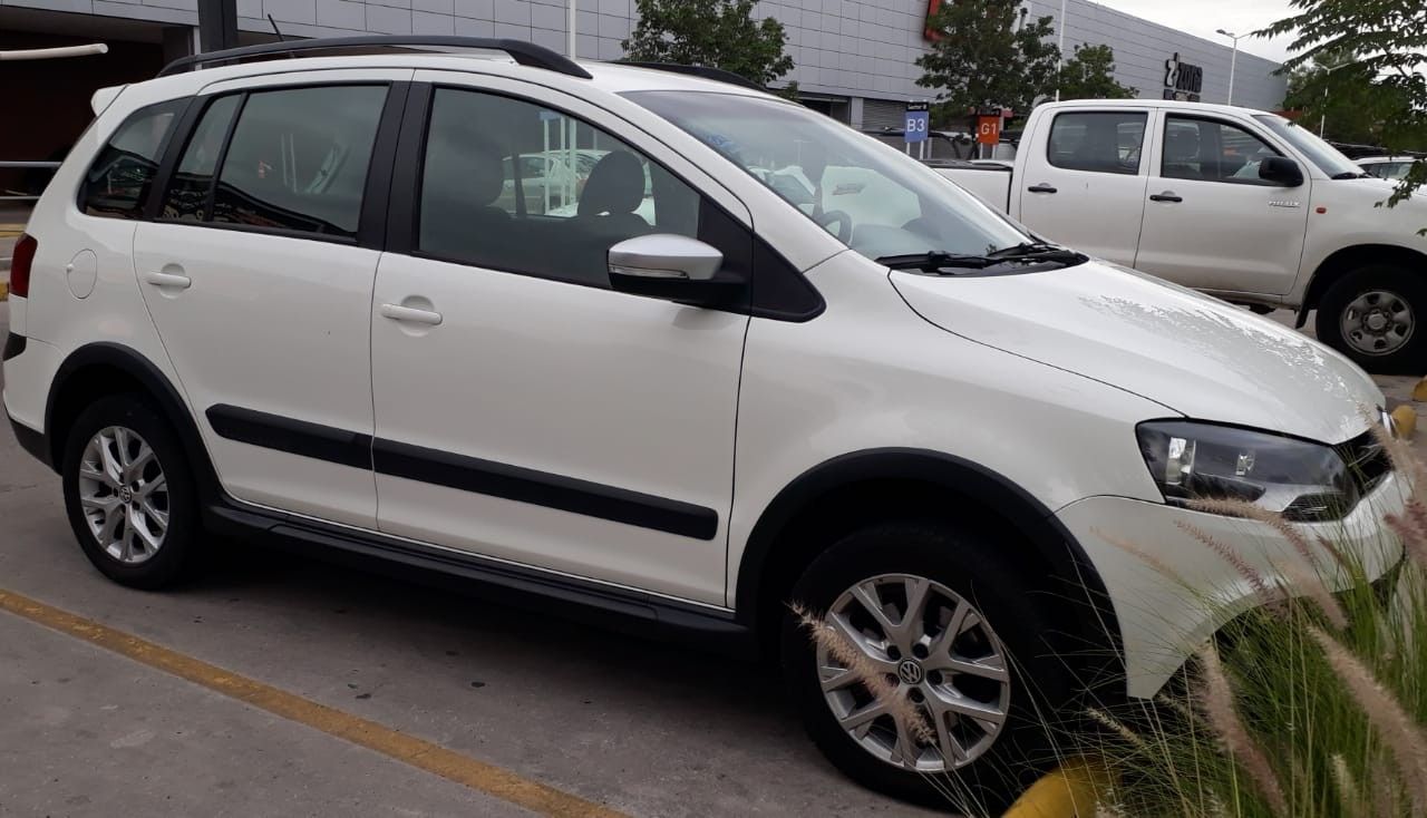Volkswagen Suran Usado en Mendoza, deRuedas